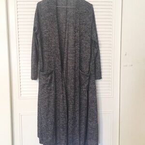 LulaRoe. Sarah duster cardigan